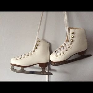 Childs white ice skates size 11